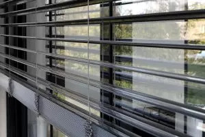 Brises soleil orientables galaxie pro